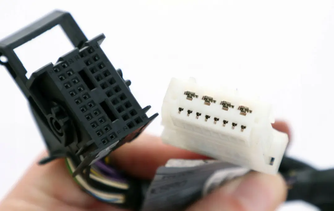 Wiring Cable Harness Instrument Dashboard Dash to Mini Cooper R60 R61 with Part number 9806150 Mini Cooper R60 R61 Wiring Cable Harness Instrument Dashboard Dash - SKU 9806150 - Part number 9806150