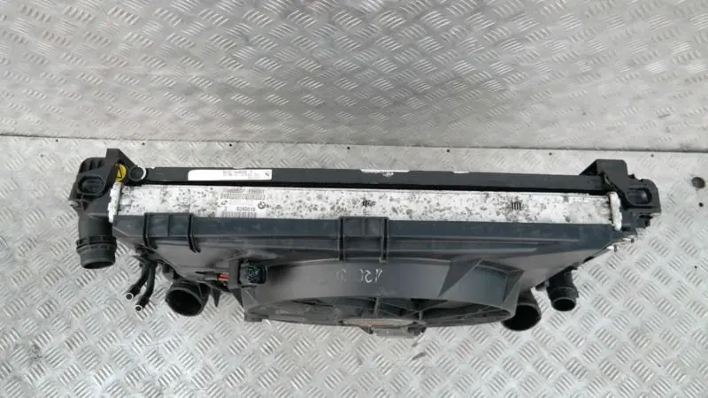 BMW E87 E90 E91 Set completo ventola radiatore con ventola DIESEL M47 - SKU 7788905-1 - Numero di parte 17427788905