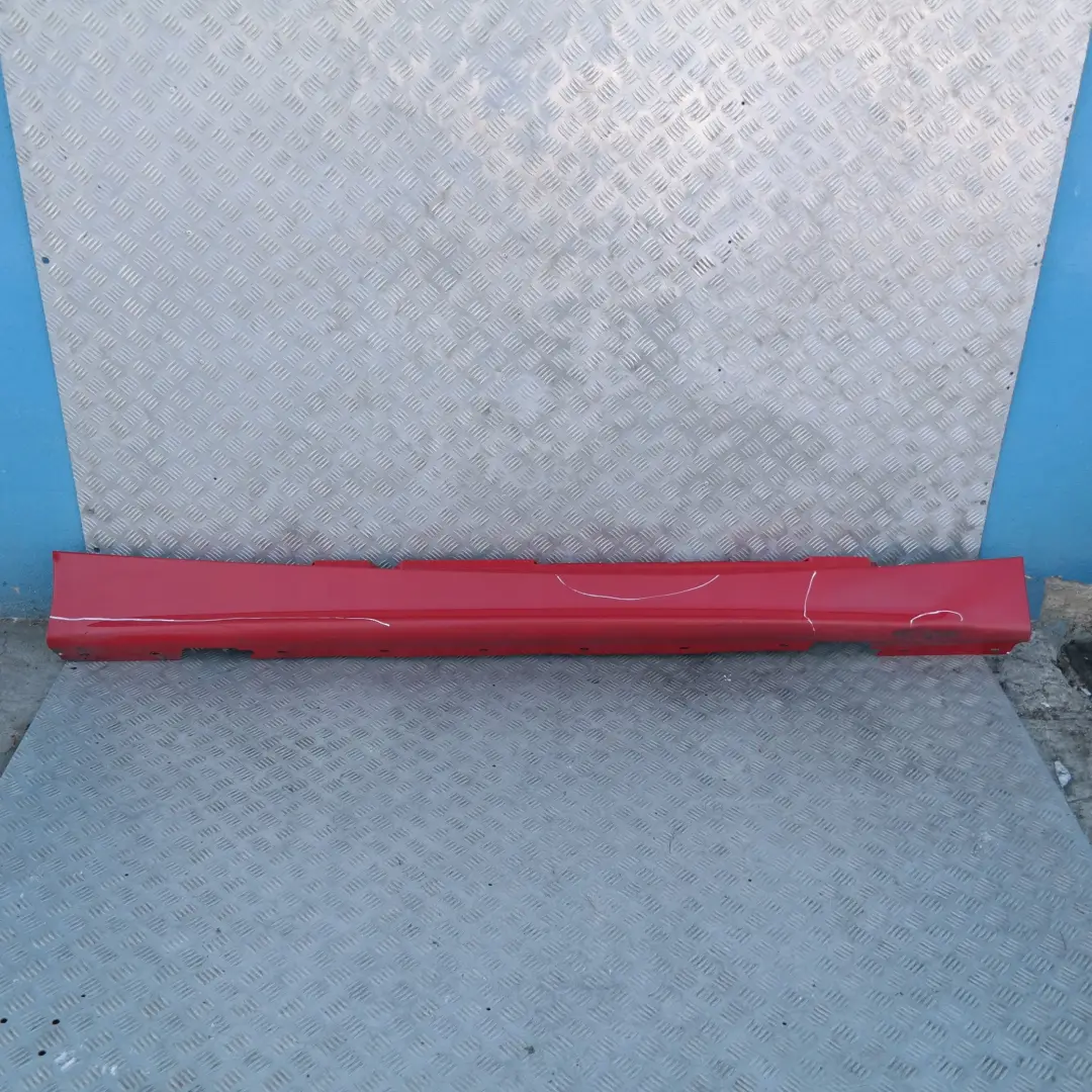 BMW E87 Schwellerleiste Blende Schweller Rechts Japanrot Japan Rot 438 - SKU 0032948-JR2 - Teilenummer 51770032948