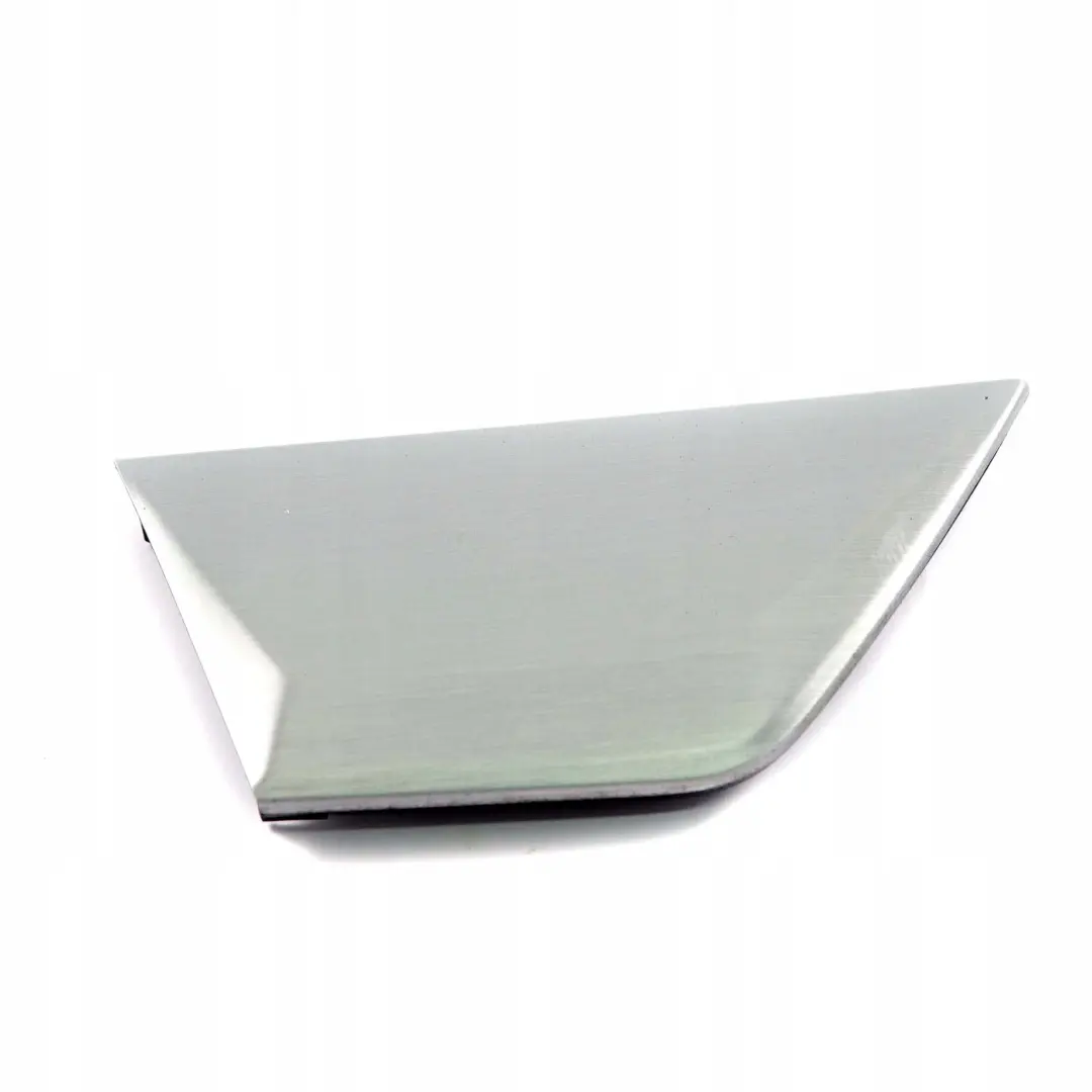 Porta anteriore sinistra N/S Copertura Maniglia Trim per Mercedes W204 con numero di parte A2047201722 Mercedes W204 Porta anteriore sinistra N/S Copertura Maniglia Trim - SKU A2047201722 - Numero di parte A2047201722