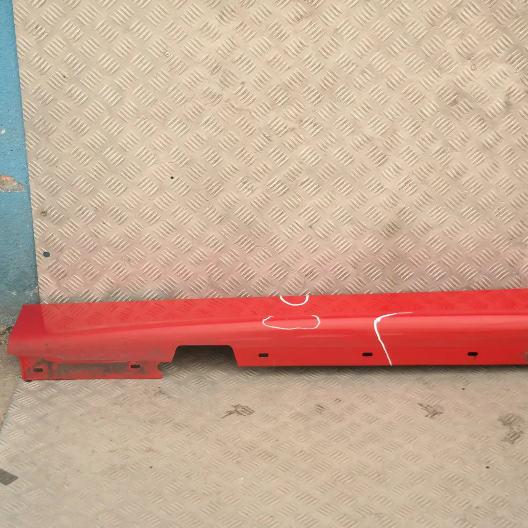  BMW0 E87 Listello Portiera Apertura Gonna SX Rosso Giappone Rosso 438 - SKU 0032949-JR10 - Numero di parte 32949