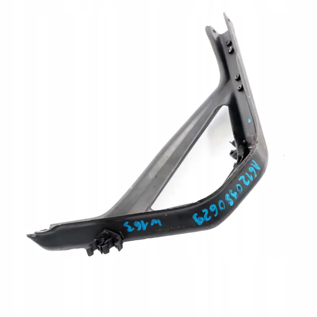 OM612 Soporte Puntal Colector de Admision Diesel para Mercedes W163 con número de pieza A6120980629 Mercedes W163 OM612 Soporte Puntal Colector de Admision Diesel - SKU A6120980629 - Número de pieza A6120980629