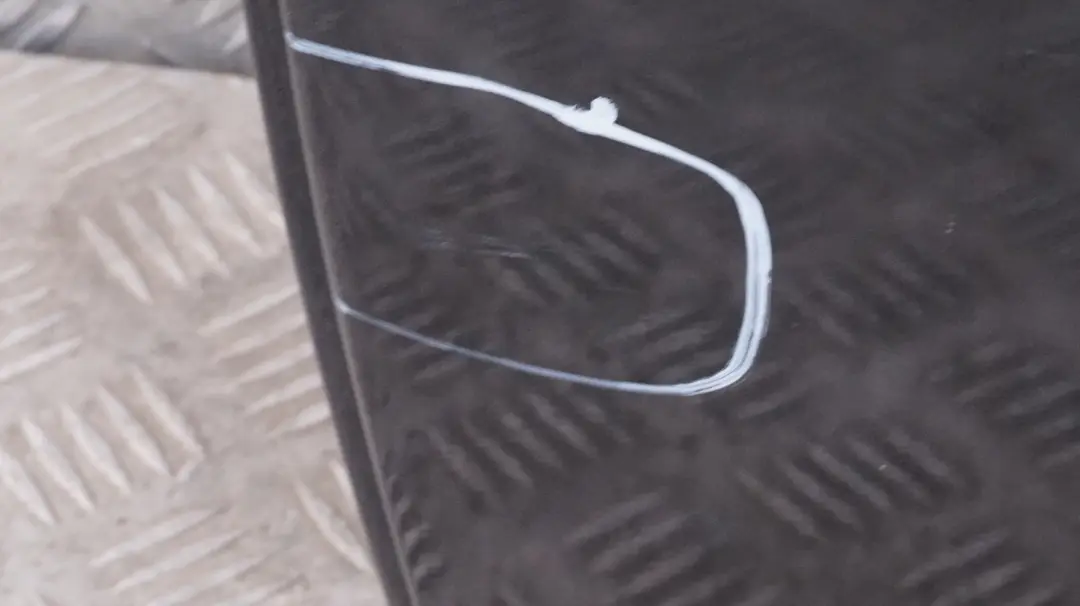 Tür hinten links Black Sapphire Metallic - 475 für BMW 3 er 9 E90 E90N mit Teilenummer 7203647 BMW 3 er 9 E90 E90N Tür hinten links Black Sapphire Metallic - 475 - SKU 7203647-BS9 - Teilenummer 7203647