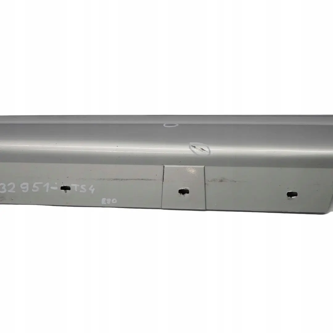 BMW 3 E90 E91 4 Bas de Porte Couverture Seuil a Gauche Argent Titane Argent 354 - SKU 0032951-TS4 - Numéro de pièce 0032951