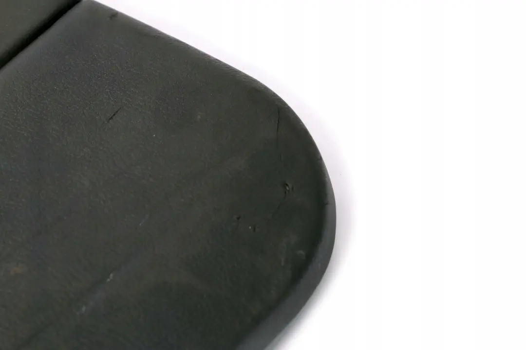 Berline Garniture de Porte Arriere a Gauche Cuir Montana Noir pour BMW 3 E46 à propos du numéro de pièce 8224535 BMW 3 E46 Berline Garniture de Porte Arriere a Gauche Cuir Montana Noir - SKU 8224535 - Numéro de pièce 8224535