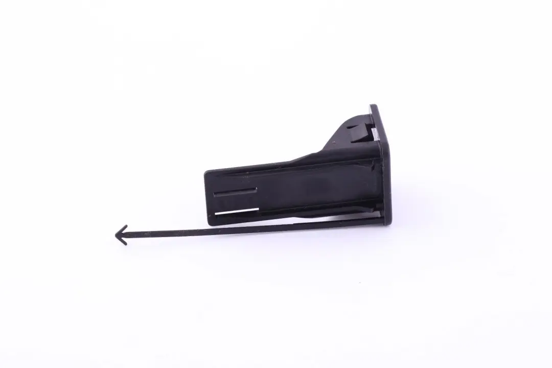 BMW 1 3 SERIES E87 E90 F20 Flash Adapter Cable Socket Plug Cover Trim - SKU 6919391 - Part number 61136919391