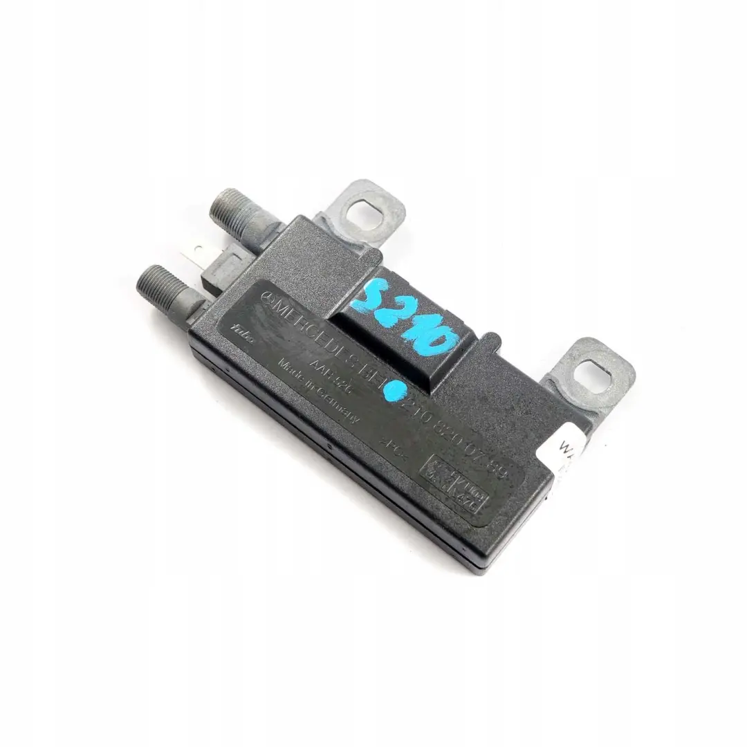 Mercedes-Benz W210 Familiare Amplificatore Antenna per con numero di parte A2108200789 Mercedes-Benz W210 Familiare Amplificatore Antenna - SKU A2108200789 - Numero di parte A2108200789