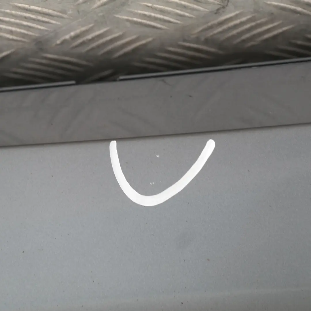 Nakładka próg lewy Quarzblau A18 do BMW E87 o numerze 32949 BMW E87 Nakładka próg lewy Quarzblau A18 - SKU 0032949-QB16 - Numer Części 32949