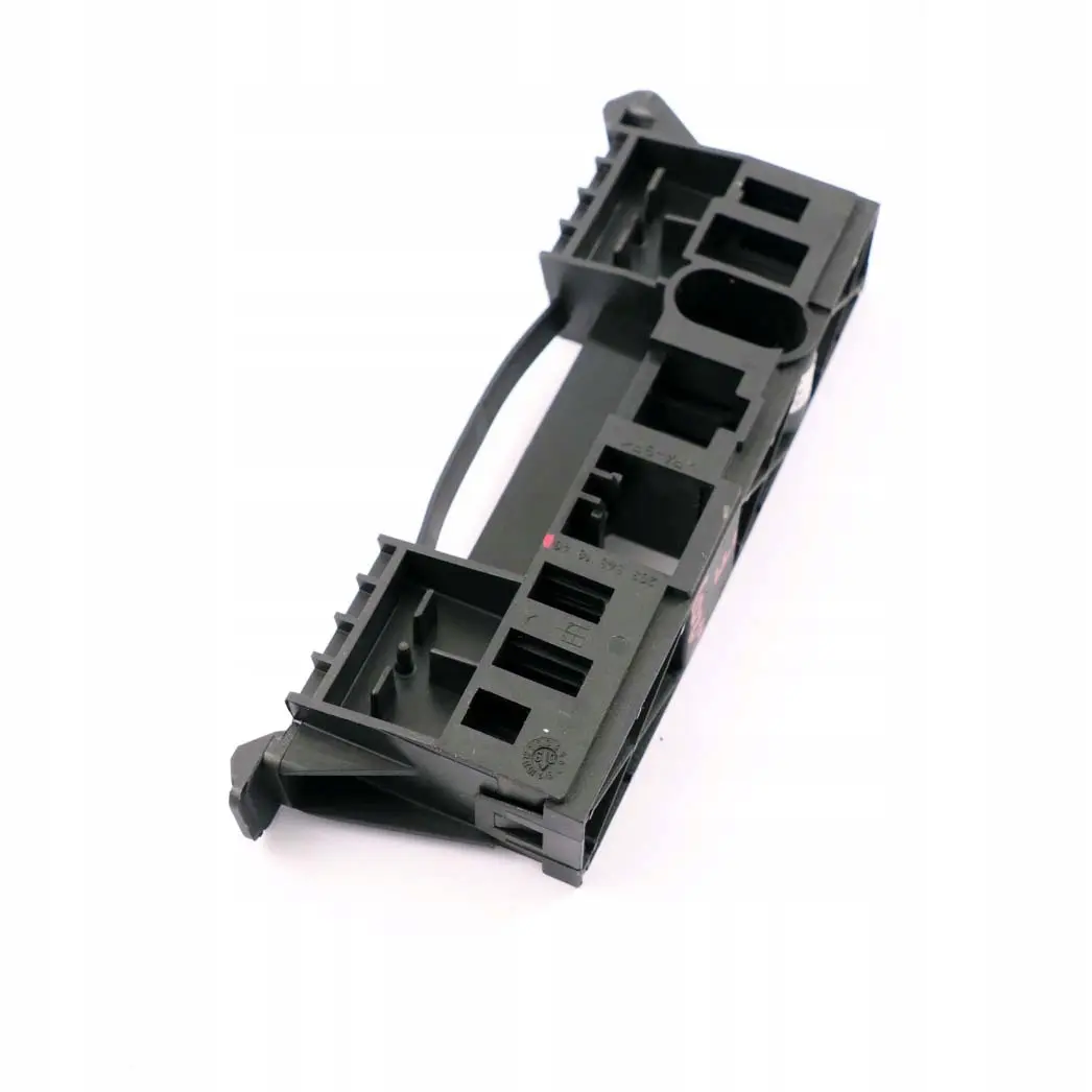  Mercedes-Benz W203 Siege Avant Support - SKU A2035451840 - Numéro de pièce A2035451840