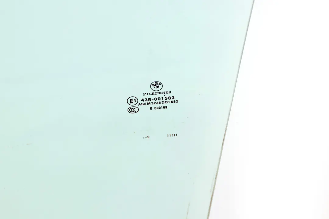 Door Window Glass Front Left N/S to BMW E87 E87N LCI with Part number 51337067791 BMW E87 E87N LCI Door Window Glass Front Left N/S - SKU 7067791 - Part number 51337067791