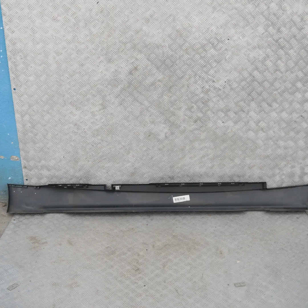 Schwellerleiste Blende Schweller links Black Sapphire Metallic für BMW 1 er 20 E87 mit Teilenummer 32949 BMW 1 er 20 E87 Schwellerleiste Blende Schweller links Black Sapphire Metallic - SKU 0032949-BS20 - Teilenummer 32949