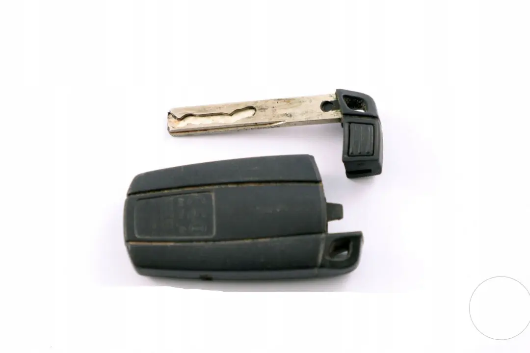 N47 ECU Kit Control Unit DDE CAS3 Key to BMW E60 E87 LCI E90 120d 320d 520d with Part number 7809000 BMW E60 E87 LCI E90 120d 320d 520d N47 ECU Kit Control Unit DDE CAS3 Key - SKU 7809000-3 - Part number 7809000