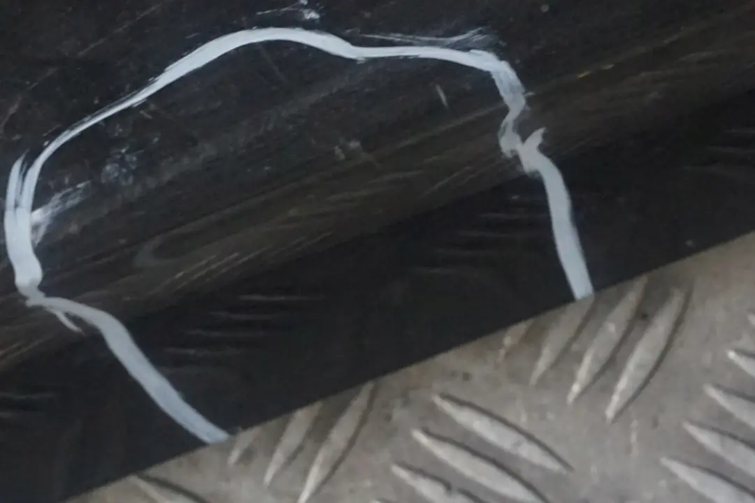 Bas de Porte Couverture Seuil a Gauche Noir Sapphire pour BMW 3 E90 E91 M Sport à propos du numéro de pièce 0033441 BMW 3 E90 E91 M Sport Bas de Porte Couverture Seuil a Gauche Noir Sapphire - SKU 0033441-BS2 - Numéro de pièce 0033441