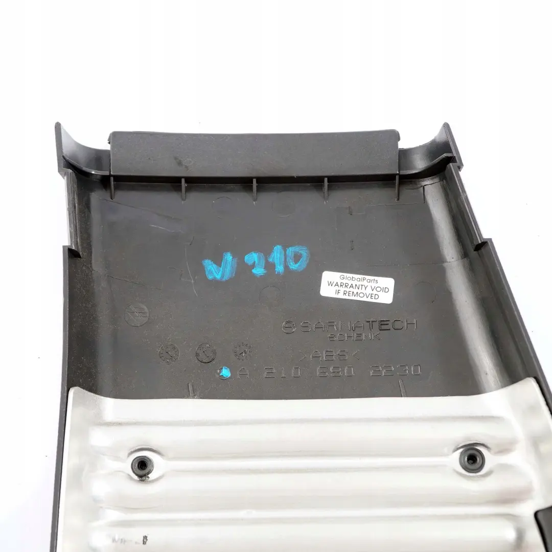 Mercedes-Benz W210 B-S?ule Destra Carenatura Copertura per con numero di parte A2106902230 Mercedes-Benz W210 B-S?ule Destra Carenatura Copertura - SKU A2106902230 - Numero di parte A2106902230