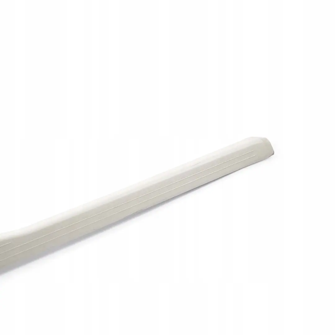 Mercedes Classe CLC CL203 Abdeckschiene Barre D 'em Barquement Links - SKU A2036861936 - Numéro de pièce A2036861936