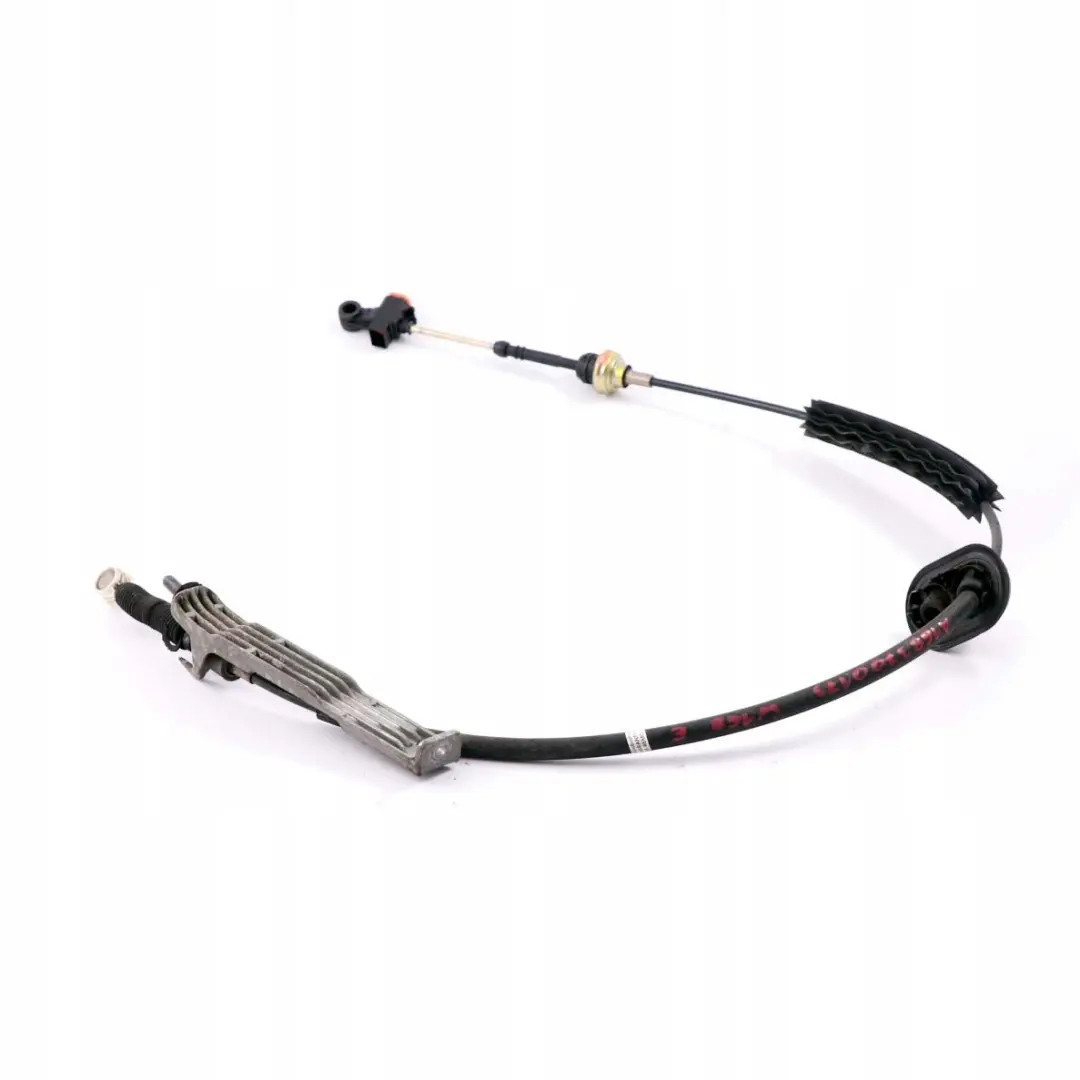 Mercedes-Benz A W168 Automatikgetriebe Getriebezug Kabel Zug für mit Teilenummer A1683700173 Mercedes-Benz A W168 Automatikgetriebe Getriebezug Kabel Zug - SKU A1683700173 - Teilenummer A1683700173