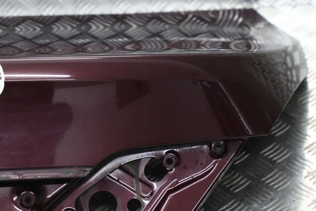Trunk Lid Boot Tailgate Barberarot Barbera Red - A39 to BMW 7 Series E65 E66 E67 with Part number 7138460 BMW 7 Series E65 E66 E67 Trunk Lid Boot Tailgate Barberarot Barbera Red - A39 - SKU 7138460-BAR - Part number 7138460