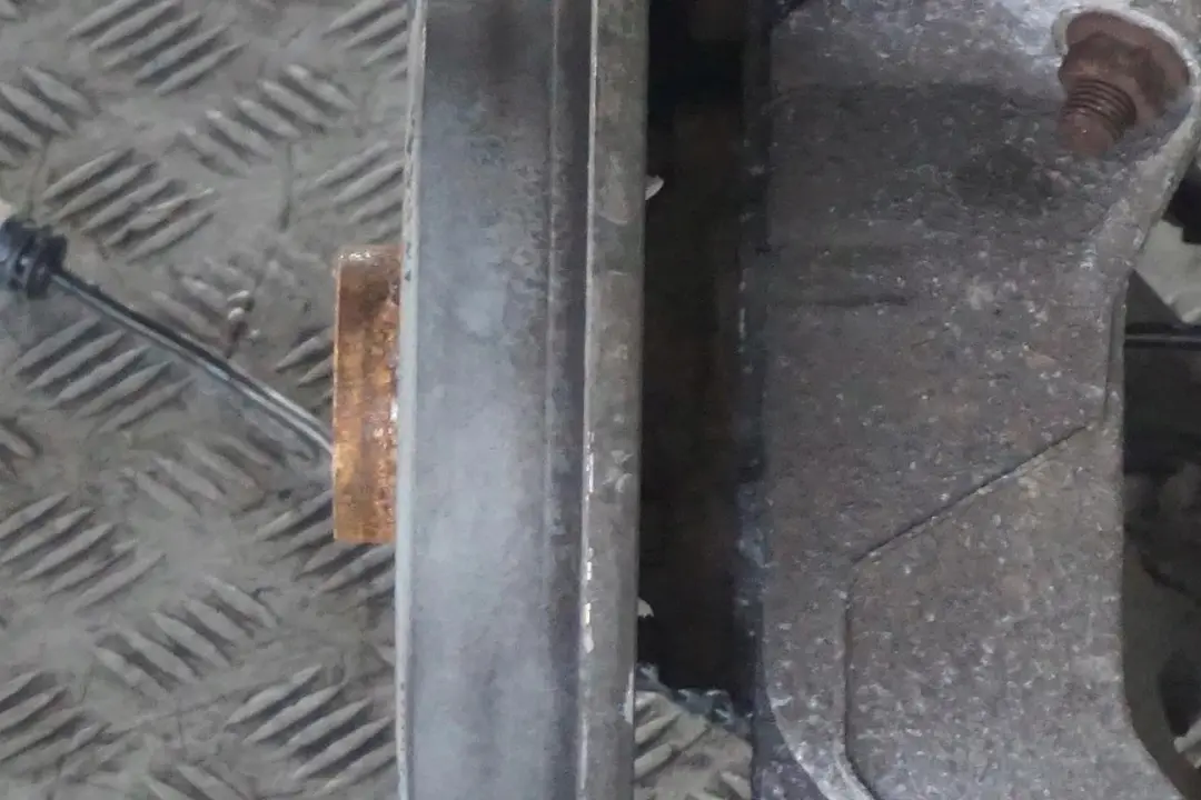 98hp Längslenker Bremsscheibe Hinten Rechts für Mini R57 Cabrio One N16 mit Teilenummer 6795660 Mini R57 Cabrio One N16 98hp Längslenker Bremsscheibe Hinten Rechts - SKU 6795660-4 - Teilenummer 6795660