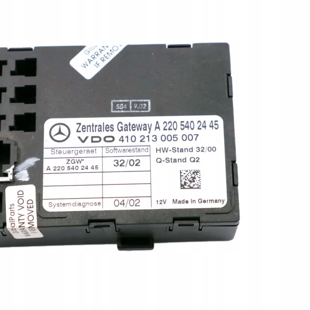 Mercedes-Benz S-Class W220 Central Gateway Control Unit Module ECU to with Part number A2205402445 Mercedes-Benz S-Class W220 Central Gateway Control Unit Module ECU - SKU A2205402445 - Part number A2205402445