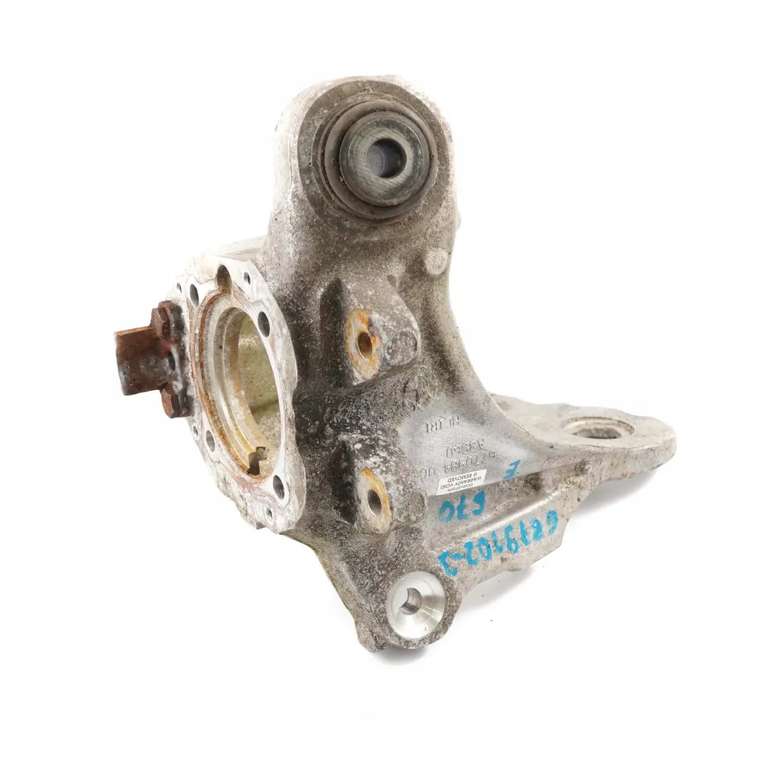 Carrier Suspension BMW X5 E70 X6 E71 F15 F16 4 Rear Right O/S to Wheel with Part number 6879102 Wheel Carrier Suspension BMW X5 E70 X6 E71 F15 F16 4 Rear Right O/S - SKU 6879102-4 - Part number 6879102