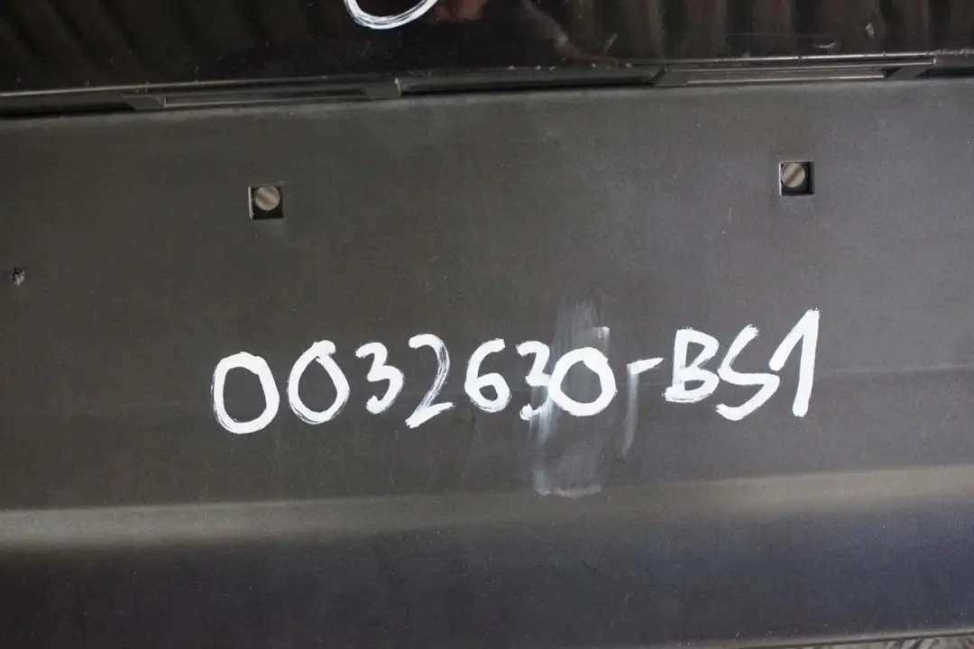 Verkleidung Stossf?nger lackiert hinten PDC Black Sapphire 475 für BMW 1 er 1 E87 mit Teilenummer 0032630 BMW 1 er 1 E87 Verkleidung Stossf?nger lackiert hinten PDC Black Sapphire 475 - SKU 0032630-BS1 - Teilenummer 0032630