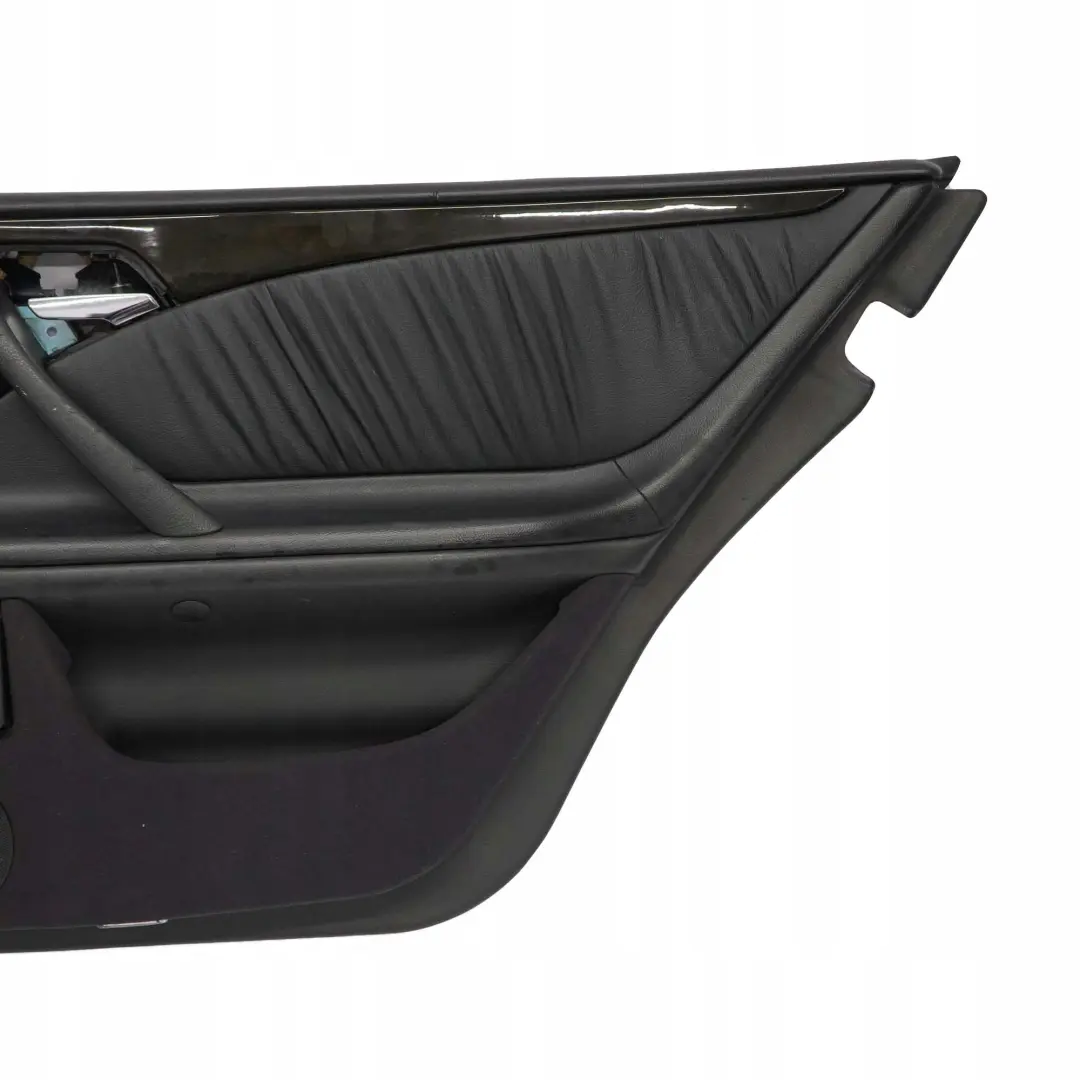  Mercedes-Benz E W210 Estate Rear Right Door Card Trim Panel Black Leather - SKU A2107370471 - Número de pieza A2107370471