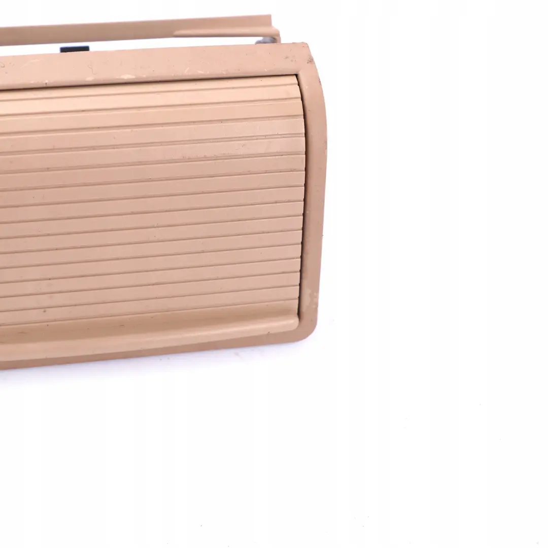 Ascher Hinten Mittelkonsole Hellbeige für BMW 3 er E46 mit Teilenummer 8242739 BMW 3 er E46 Ascher Hinten Mittelkonsole Hellbeige - SKU 8242739 - Teilenummer 8242739