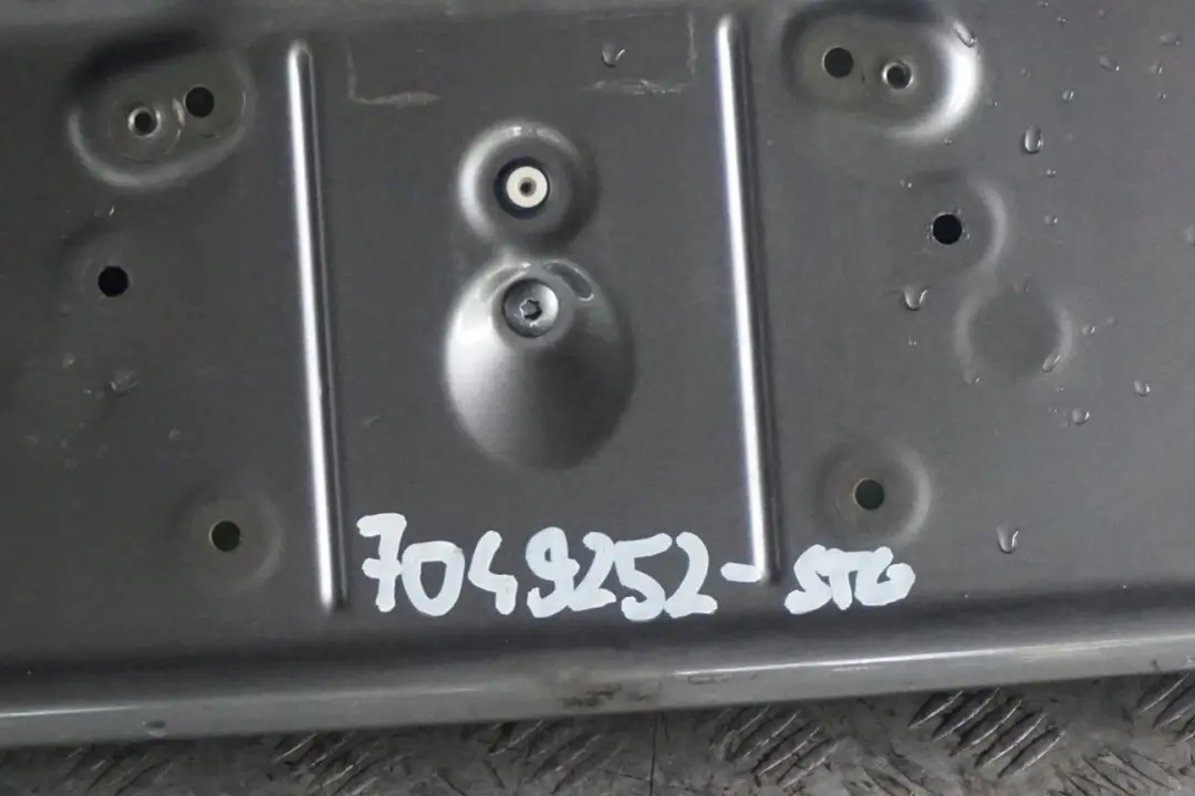 BMW E65 E66 Klapa tylna tył goła Sterlinggrau - SKU 7049252-STG - Numer Części 7049252