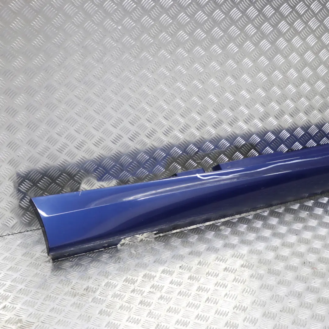 Schwellerleiste Blende Schweller Rechts Le Mans Blau für BMW 1 E87 LCI M Sport 4 mit Teilenummer 0033556 BMW 1 E87 LCI M Sport 4 Schwellerleiste Blende Schweller Rechts Le Mans Blau - SKU 0033556-LMB4 - Teilenummer 0033556