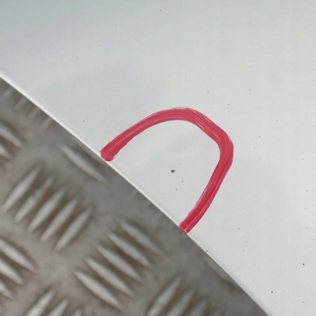 Door Rear Right O/S Titansilber Silver Silber - 354 to BMW 3 SERIES 16 E90 E90N LCi with Part number 7203648 BMW 3 SERIES 16 E90 E90N LCi Door Rear Right O/S Titansilber Silver Silber - 354 - SKU 7203648-TS16 - Part number 7203648