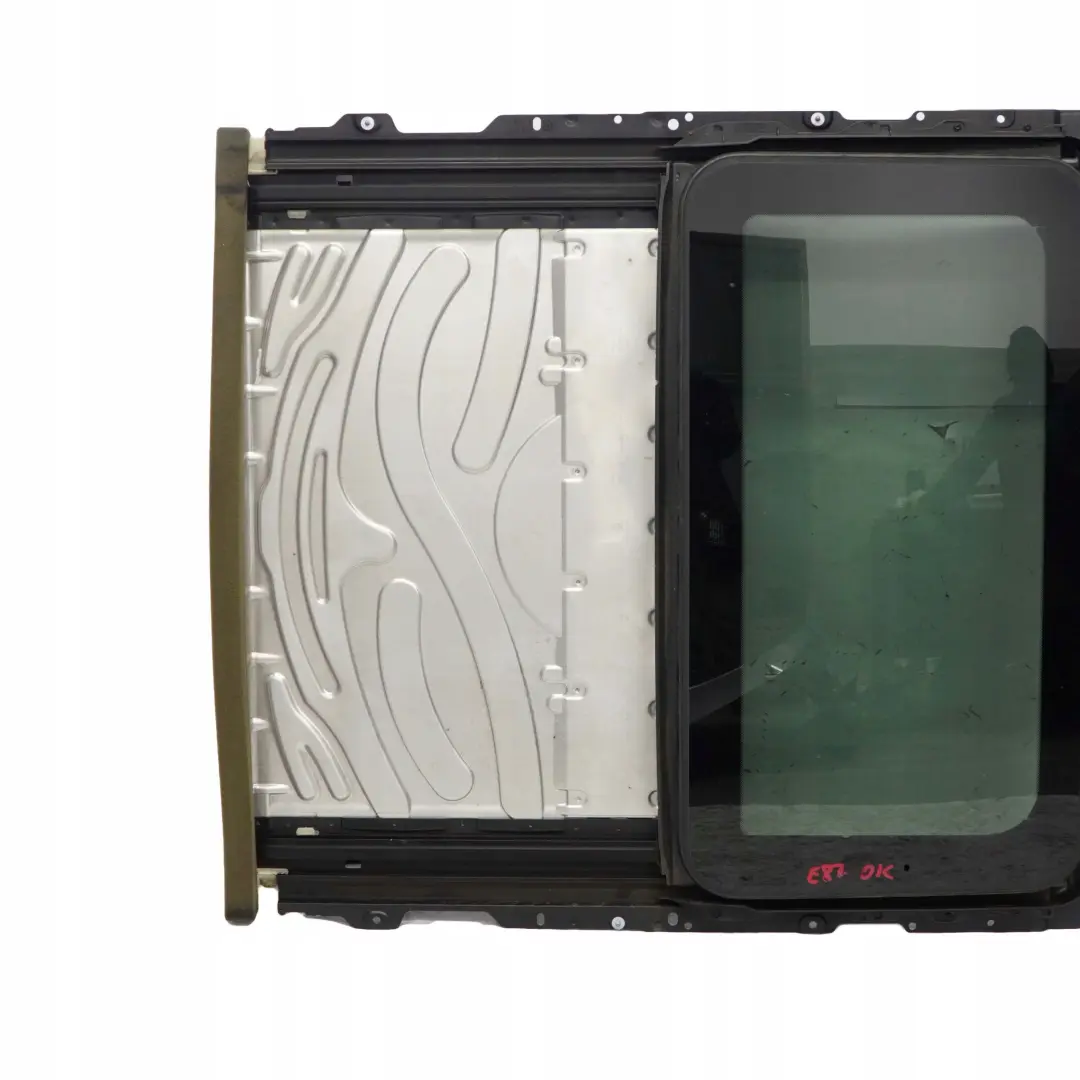Sliding Tilt Roof Sunroof Sun Roof Frame Glass to BMW 1 E81 E87 with Part number 7046142 BMW 1 E81 E87 Sliding Tilt Roof Sunroof Sun Roof Frame Glass - SKU 7046142-1 - Part number 7046142
