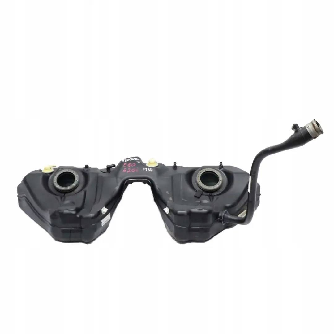 N52 zbiornik paliwa bak 7200079 do BMW E60 525i o numerze 7200076 BMW E60 525i N52 zbiornik paliwa bak 7200079 - SKU 7200076 - Numer Części 7200076