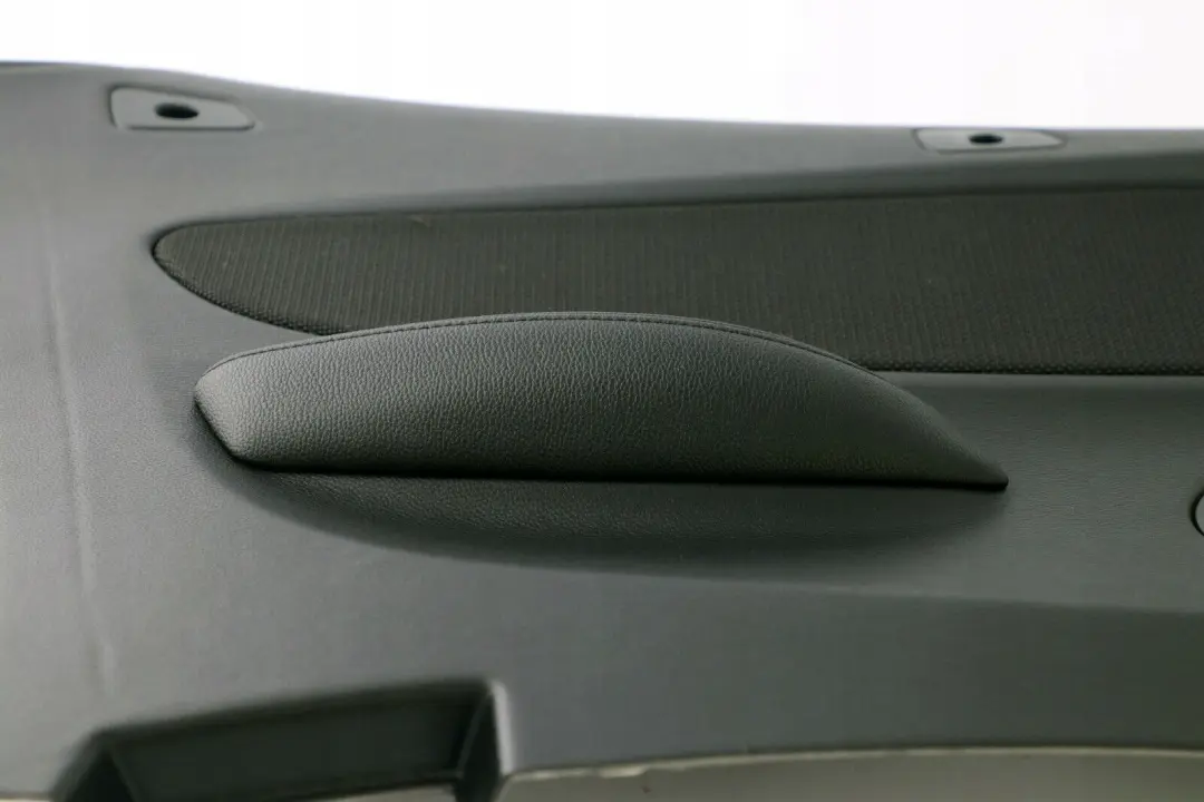 Panel Trasero Izquierdo Puerta Sensatec Flashpoint para BMW E88 con número de pieza 7896049 BMW E88 Panel Trasero Izquierdo Puerta Sensatec Flashpoint - SKU 7896049 - Número de pieza 7896049