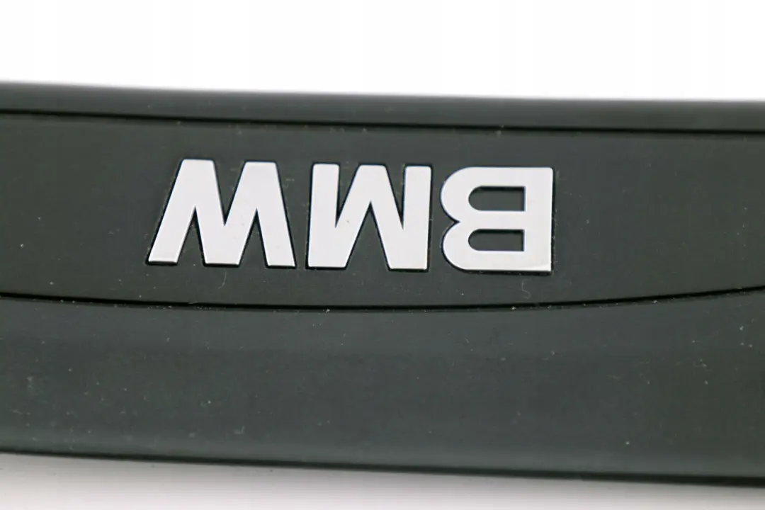 BMW 3 er E90 E90N E91 E91N Blende Einstieg Hinten Rechts Schwarz - SKU 7060286 - Teilenummer 7060286