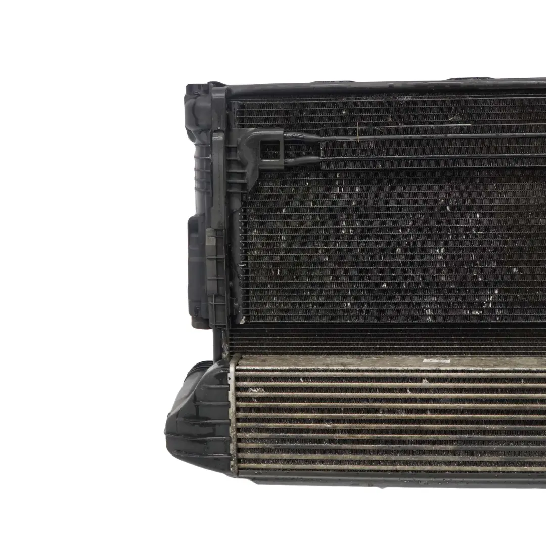 BMW X3 Series E83 3.0d Complete Set Engine Radiator Fan Pack with Housing - SKU 3415182 - Part number 3415182
