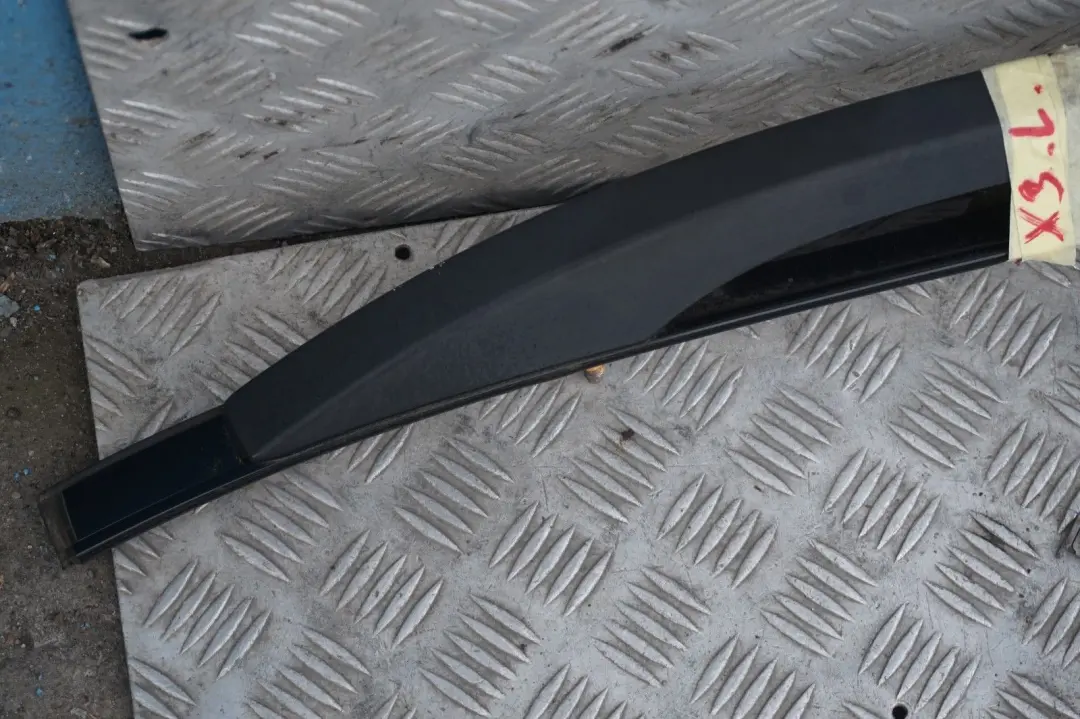 Reling dachowy lewy listwa do BMW E83 X3 o numerze 7052537 BMW E83 X3 Reling dachowy lewy listwa - SKU 0304929-BS - Numer Części 7052537