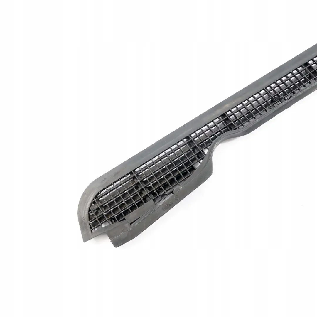 Reihe E36 Luftwegegitter Luftführung Abdeckung Grille für BMW 3 mit Teilenummer 1977679 BMW 3 Reihe E36 Luftwegegitter Luftführung Abdeckung Grille - SKU 1977679 - Teilenummer 1977679