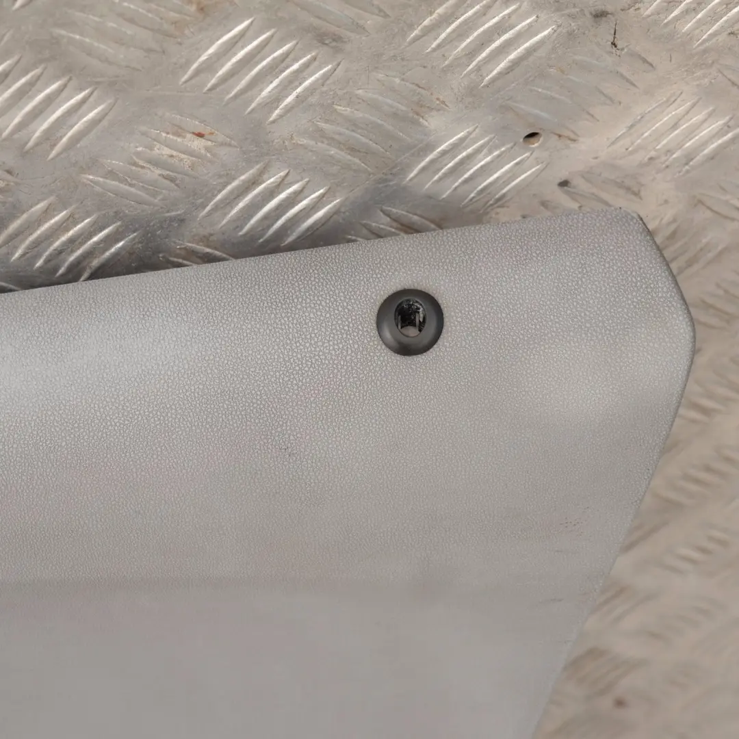 Door Card Trim Panel Front Right O/S Alaskagrau Alaska Grey to BMW 1 Series E87 with Part number 7133302 BMW 1 Series E87 Door Card Trim Panel Front Right O/S Alaskagrau Alaska Grey - SKU 7133302-1 - Part number 7133302