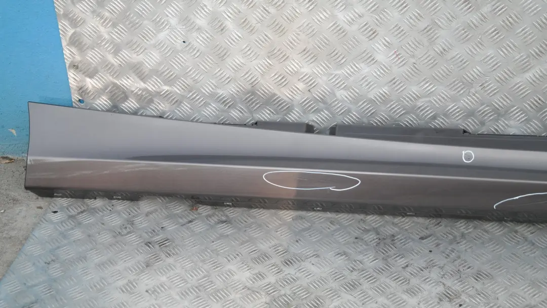 BMW E87 LCI Listello Portiera Apertura Gonna Destra Havanna Metallizzato A17 - SKU 0036144-HAV - Numero di parte 51770036144