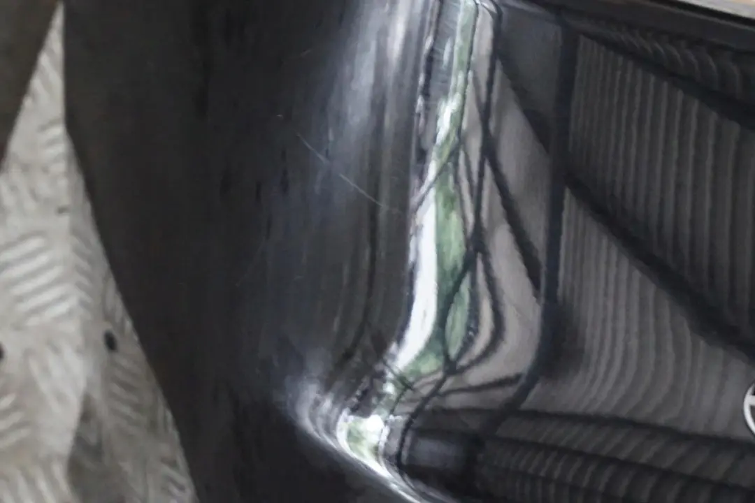 Zderzak tylny tył Black 197U do MERCEDES CLC CL203 o numerze A2038801540 MERCEDES CLC CL203 Zderzak tylny tył Black 197U - SKU A2038801540-OB - Numer Części A2038801540