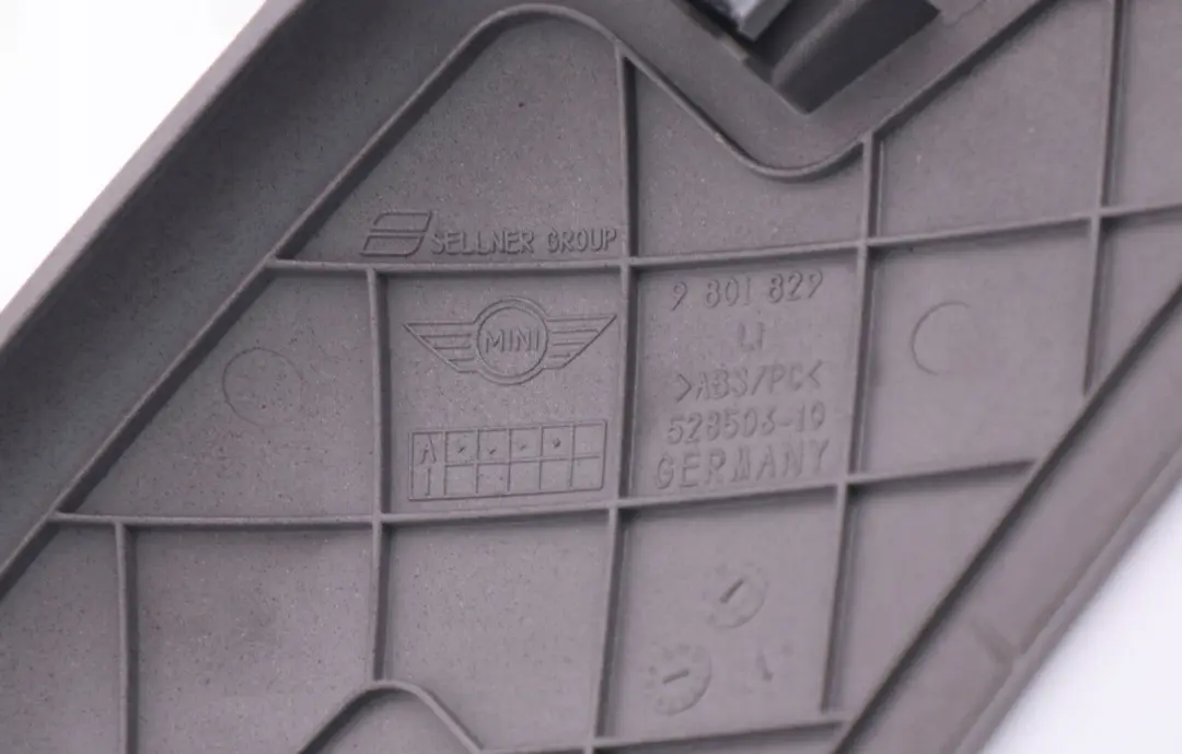 Mini R60 R61 Front Left Center Console Trim Panel Cover Dark Silver - SKU 9809545 - Número de pieza 9809545