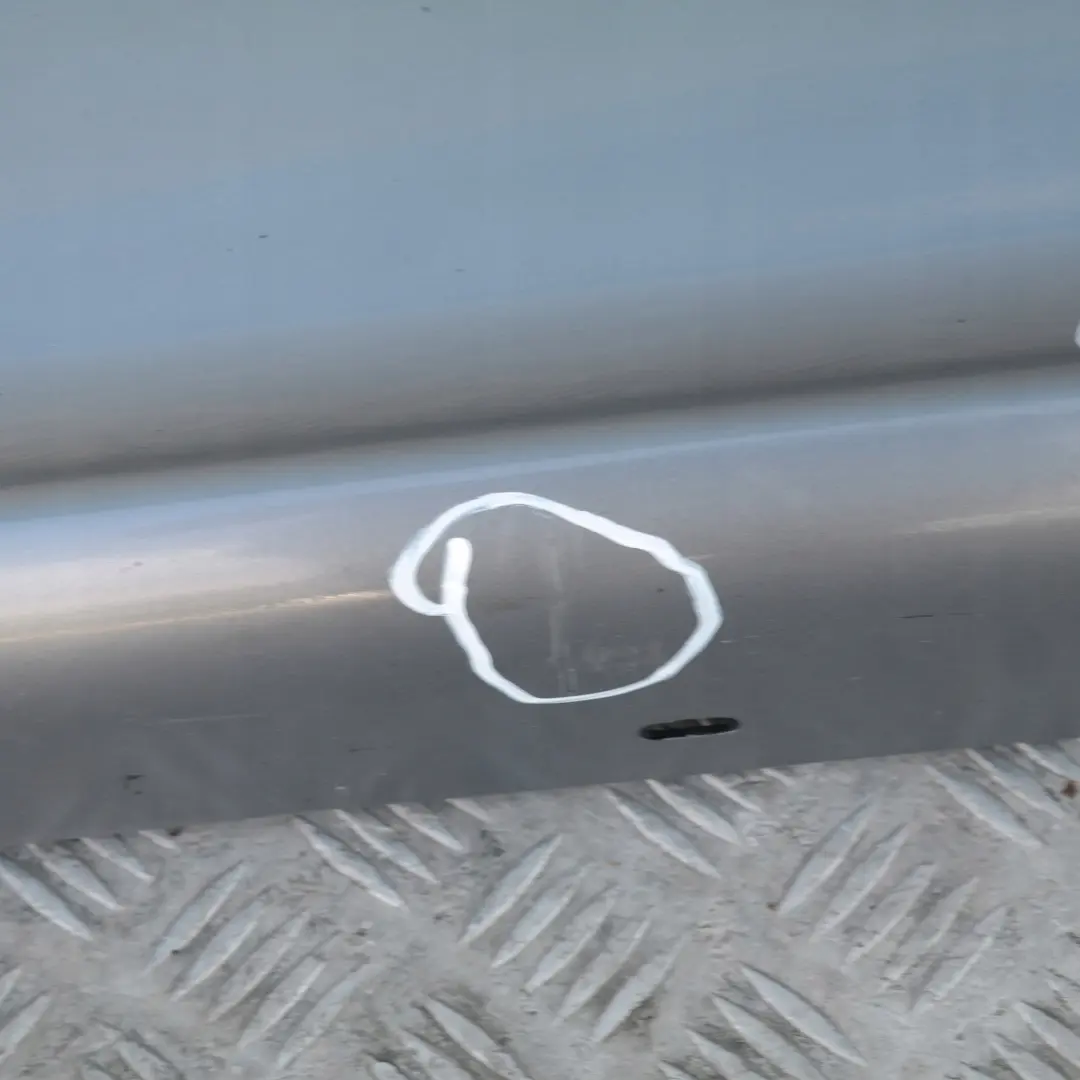 listwa nakładka próg lewy Quarzblau A18 do BMW E87 o numerze 32949 BMW E87 listwa nakładka próg lewy Quarzblau A18 - SKU 0032949-QB14 - Numer Części 32949