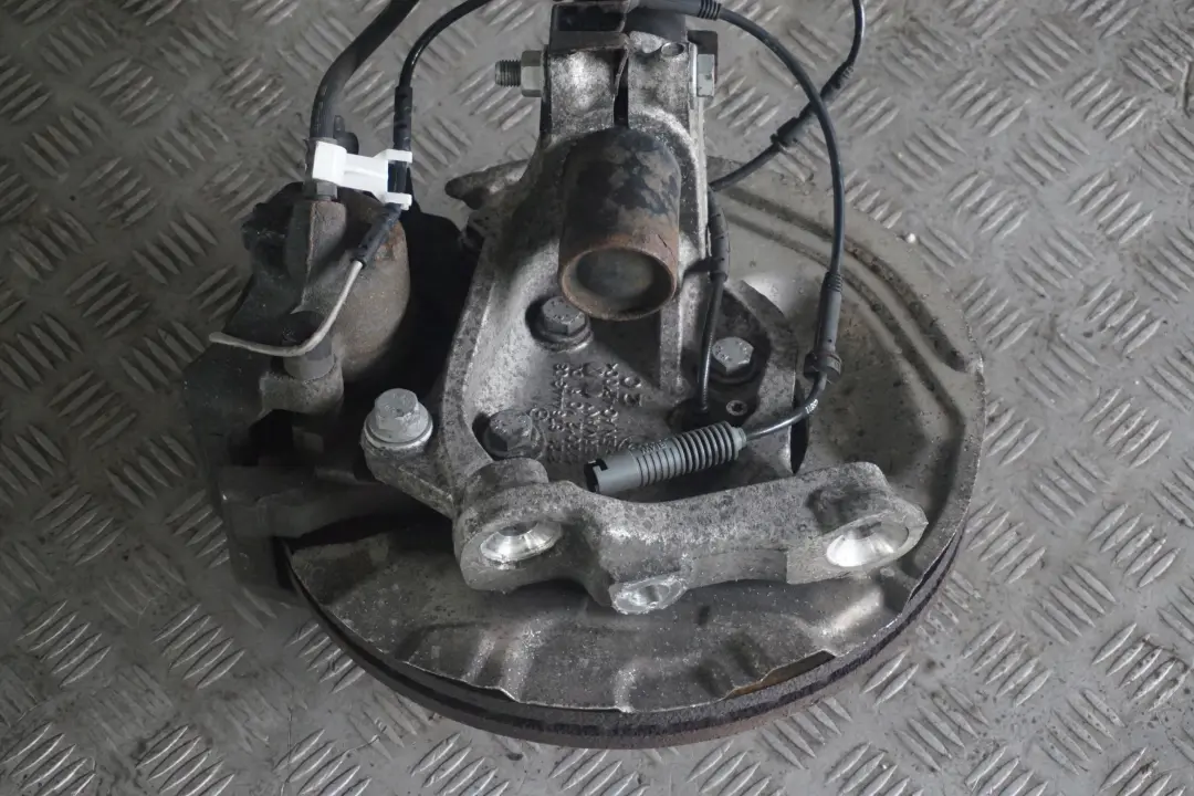 BMW E90 320d ed N47N Suspensión delantera izquierda Deportiva Muelle - SKU 6796159 - Número de pieza 6796159