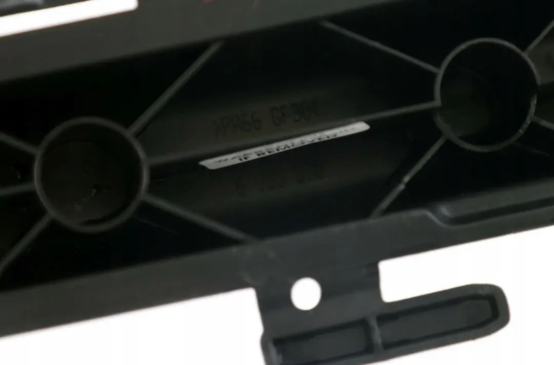 BMW E60 E61 E63 E64 Cubierta del panel De La carcasa del microfiltro - SKU 6935870 - Número de pieza 6935870