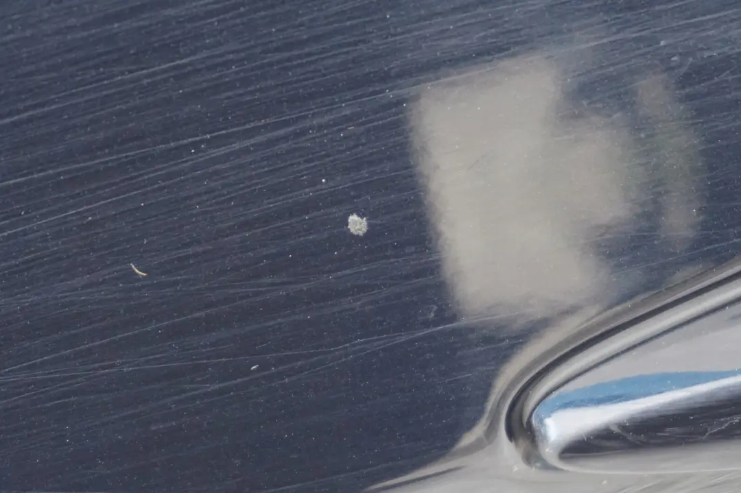 Drzwi lewe tylne lewy tył carbonschwarz do BMW 3 E90 o numerze 7203647 BMW 3 E90 Drzwi lewe tylne lewy tył carbonschwarz - SKU 7203647-CAR4 - Numer Części 7203647