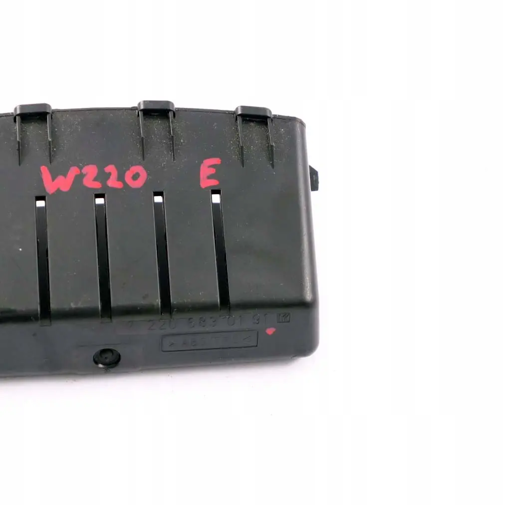 Classe S W220 Console centrale ripiano posteriore vassoio per Mercedes con numero di parte A2206830191 Mercedes Classe S W220 Console centrale ripiano posteriore vassoio - SKU A2206830191 - Numero di parte A2206830191
