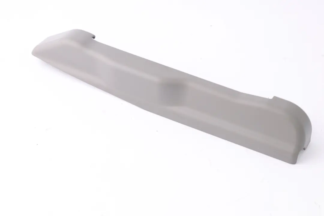 Blende Oberschiene Aussen Rechts für BMW 5 er E60 E61 mit Teilenummer 7078526 BMW 5 er E60 E61 Blende Oberschiene Aussen Rechts - SKU 7078526 - Teilenummer 7078526