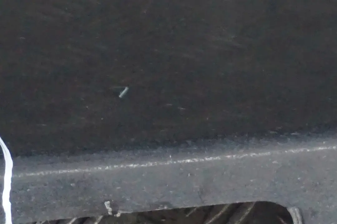 Schwellerleiste Blende Schweller Rechts Schwarz 2 - 668 für BMW 5 er E60 E61 LCI mit Teilenummer 0422465 BMW 5 er E60 E61 LCI Schwellerleiste Blende Schweller Rechts Schwarz 2 - 668 - SKU 0422465-SCH2 - Teilenummer 0422465