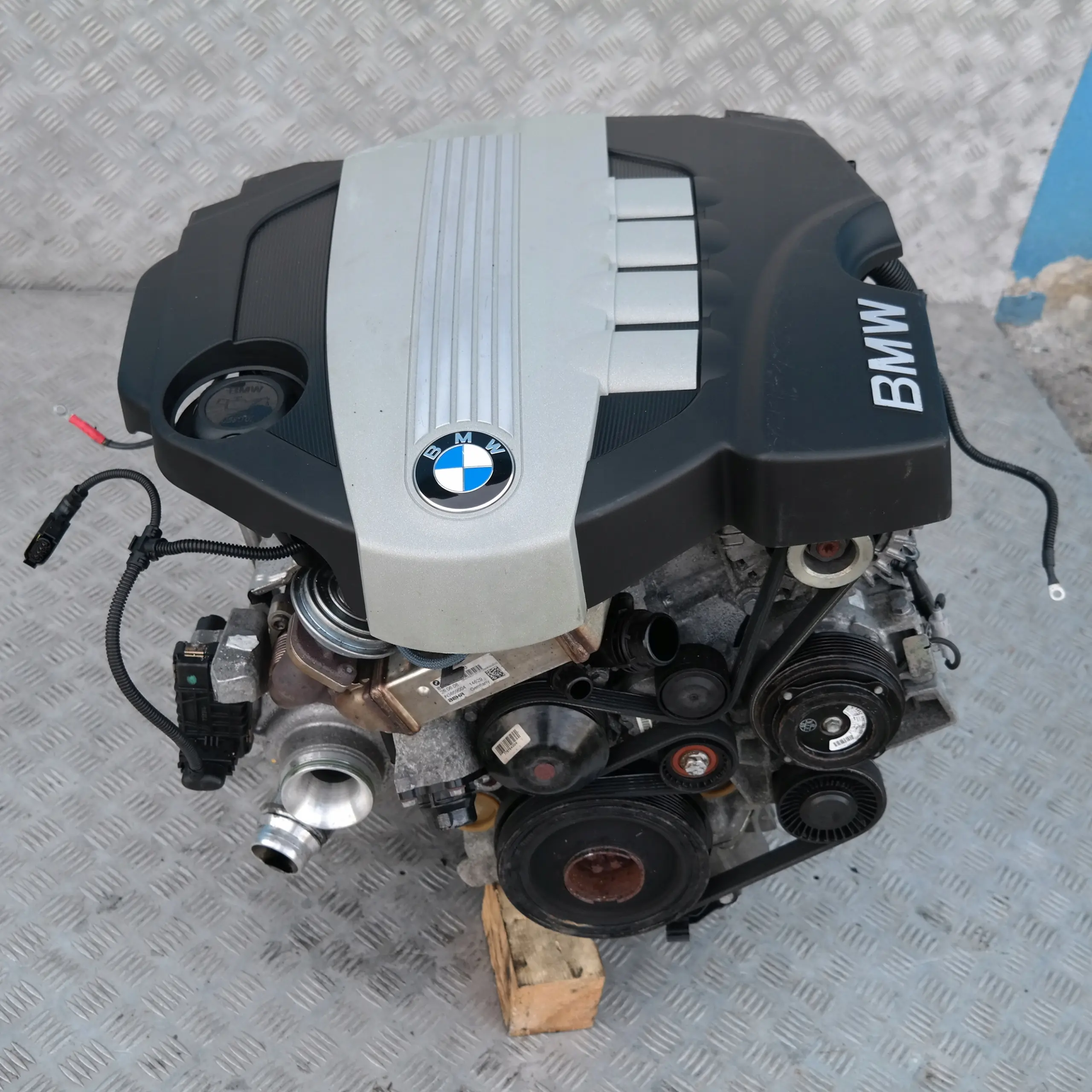BMW E81 E87 LCI E90 E91 E92 120d 320d N47 177HP Motore Completo N47D20A GARANZIA