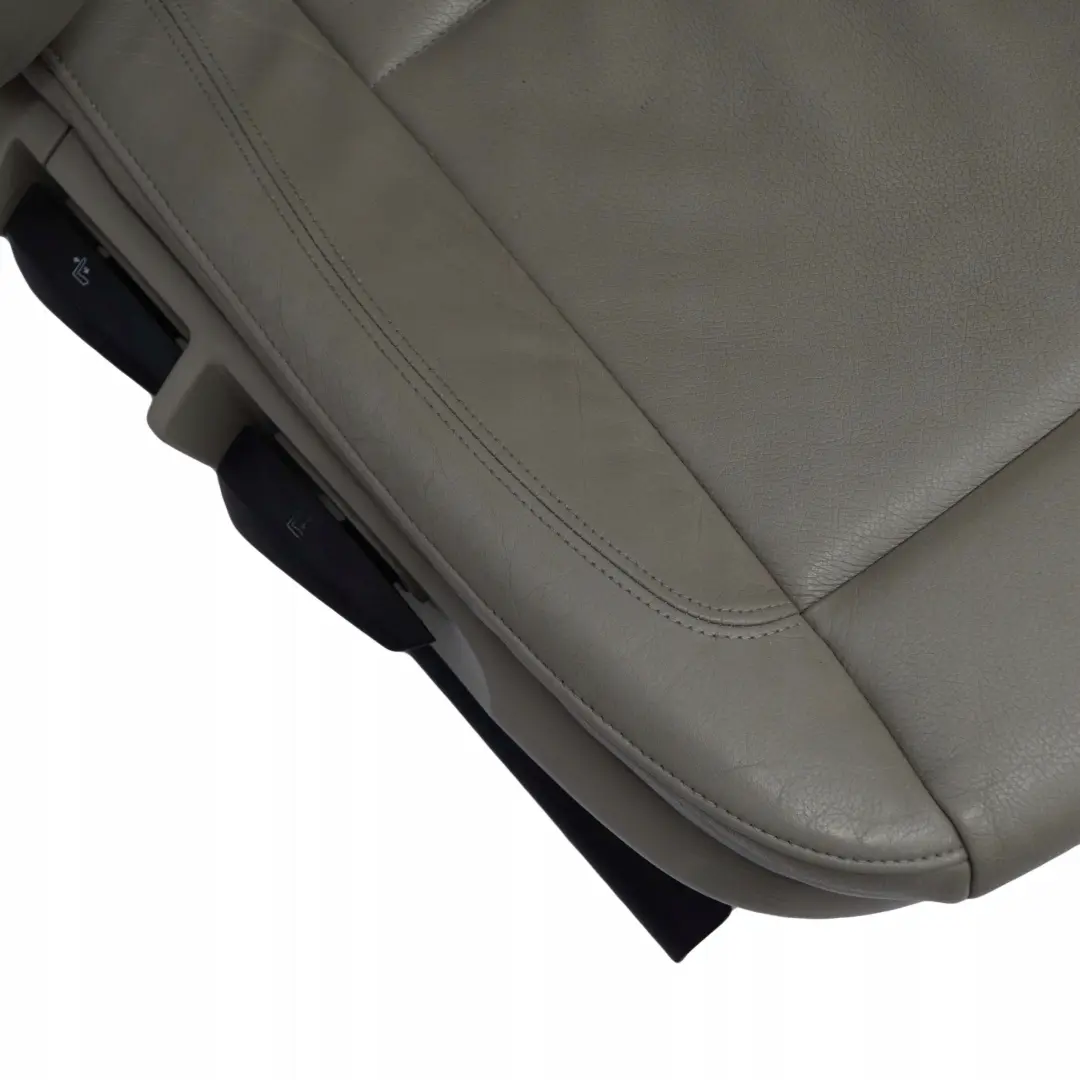 Fotel prawy lewy kanapa skóra beige do BMW Cabrio o numerze E88 BMW Cabrio Fotel prawy lewy kanapa skóra beige - SKU E88 Beige Leather Seats - Numer Części E88